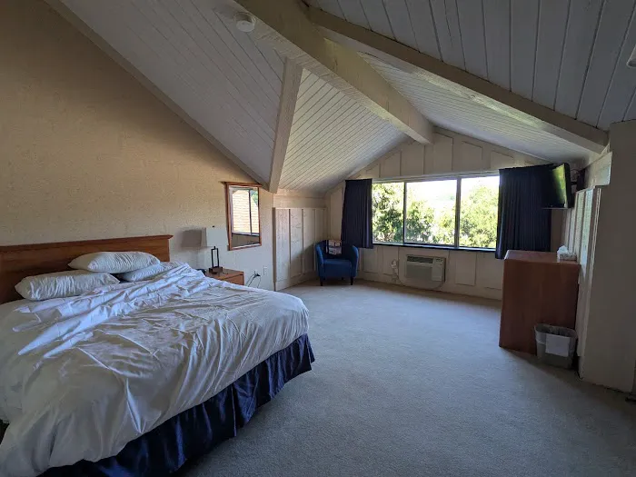 Alpine Valley Resort - Hotel 4