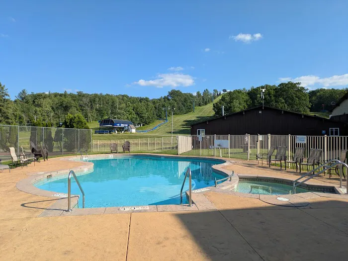 Alpine Valley Resort - Hotel 4