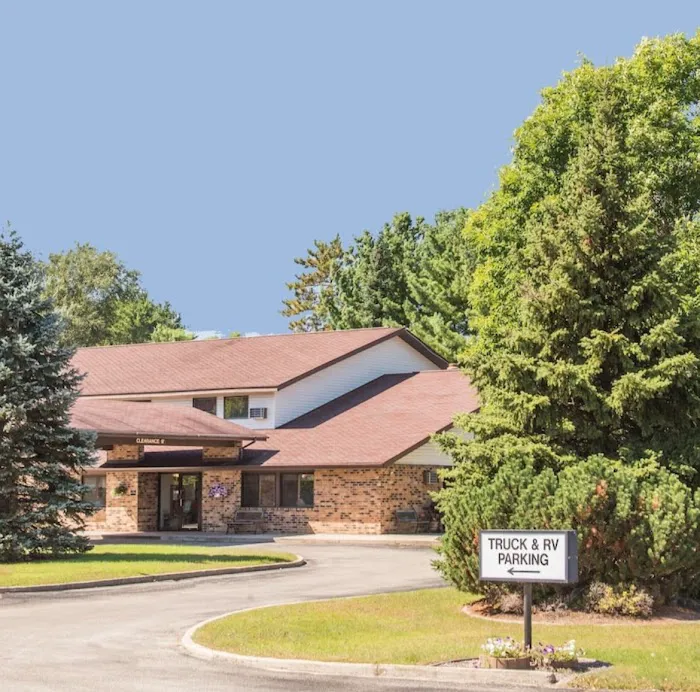 Wautoma Inn by OYO Near Airport WI 73 4