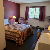 Wautoma Inn by OYO Near Airport WI 73 ico