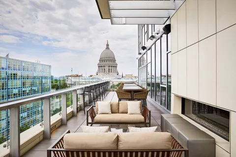 AC Hotel Madison Downtown 5
