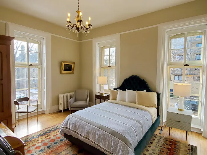 Governors Mansion Inn 4