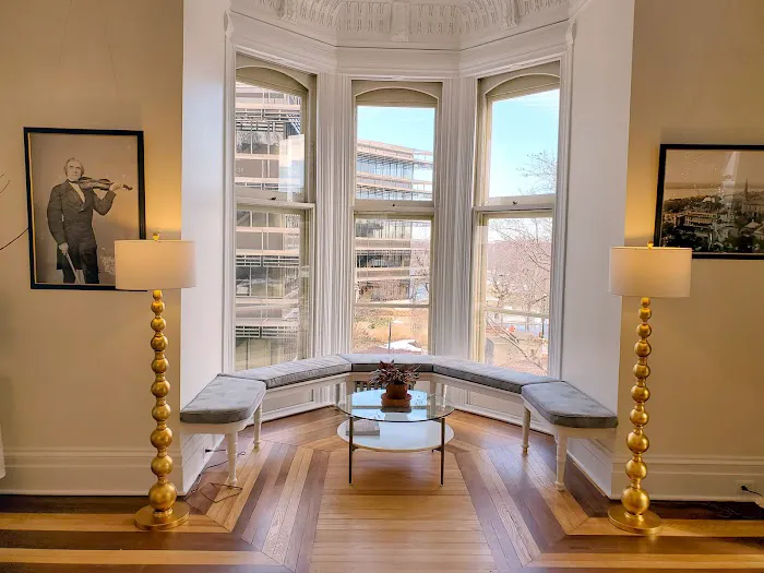 Governors Mansion Inn 4
