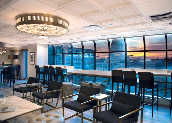 The Madison Concourse Hotel and Governor’s Club 4