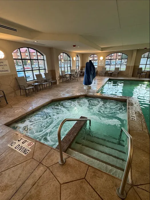 Staybridge Suites Wisconsin Dells - Lake Delton, an IHG Hotel 4