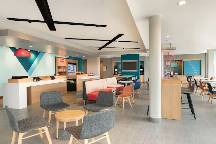 avid hotel Wisconsin Dells, an IHG Hotel 4