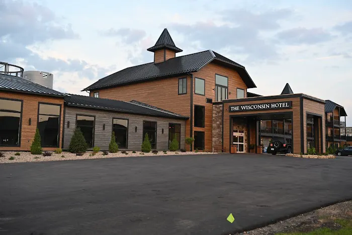 The Wisconsin Hotel 4
