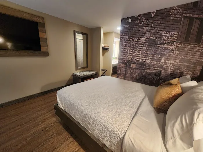 The Wisconsin Hotel 4