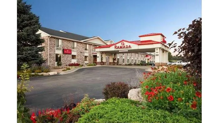 Ramada by Wyndham Wisconsin Dells 4