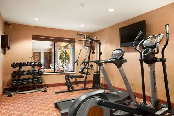 Ramada by Wyndham Wisconsin Dells 4