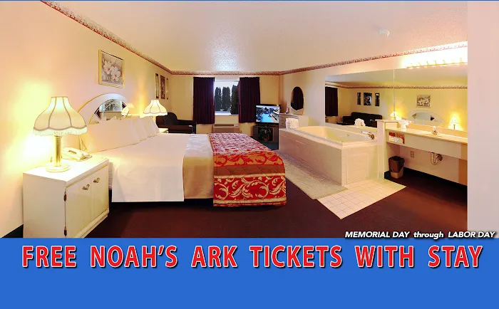Grand Marquis Waterpark Hotel & Suites 4