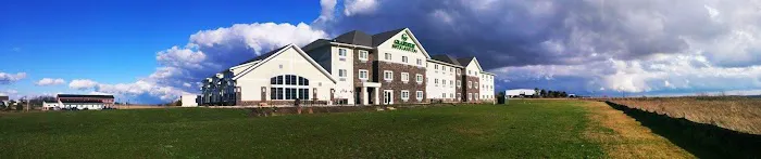 GrandStay Hotel & Suites Mount Horeb-Madison 4