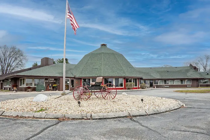 Round Barn Lodge 4