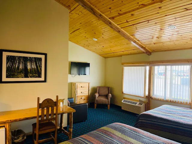 Round Barn Lodge 4