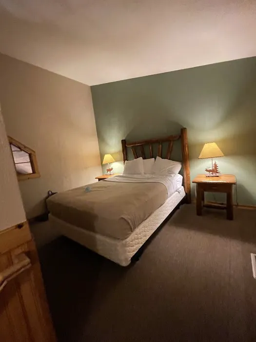 Wilderness Cabins 4