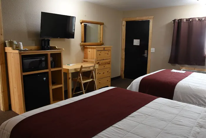 Woodside Dells Hotel & Suites 4