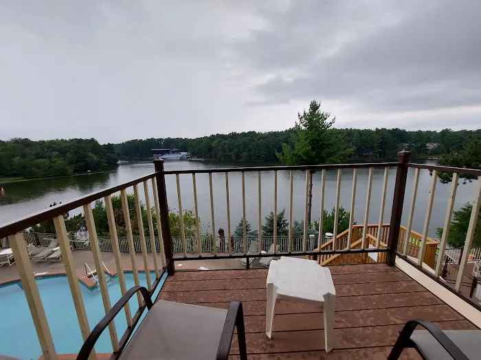 Cliffside Resort & Suites 4