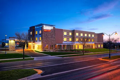 Fairfield Inn & Suites Madison Verona 4
