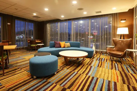 Fairfield Inn & Suites Madison Verona 4