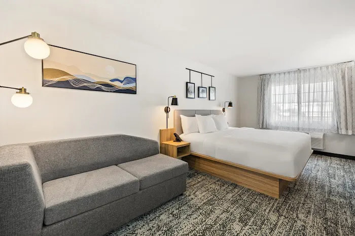 Sleep Inn & Suites Verona - Madison Southwest 4