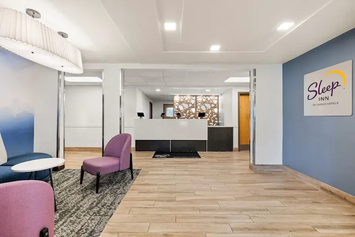Sleep Inn & Suites Verona - Madison Southwest 4