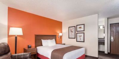 AmericInn by Wyndham Monroe