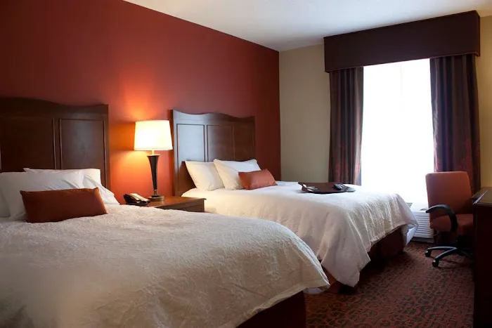 Hampton Inn Burlington 4