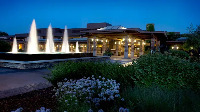 Grand Geneva Resort & Spa 4