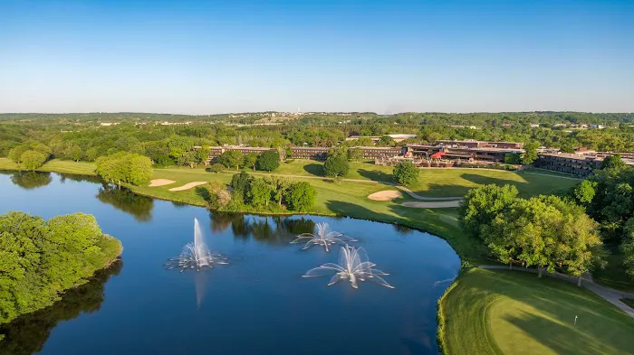 Grand Geneva Resort & Spa 4