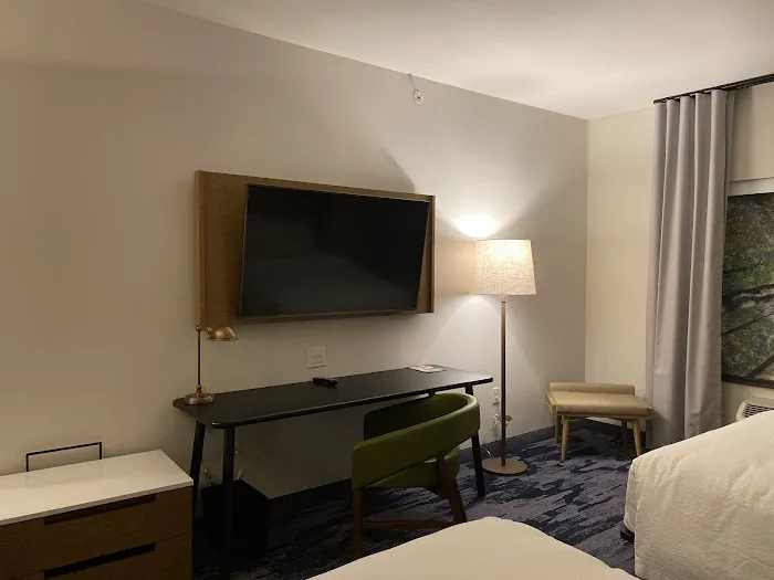 Fairfield Inn & Suites Lake Geneva 4