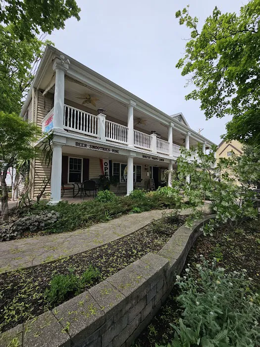 Ole Bistro Inn 4