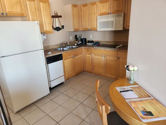 Mill Creek Hotel 4