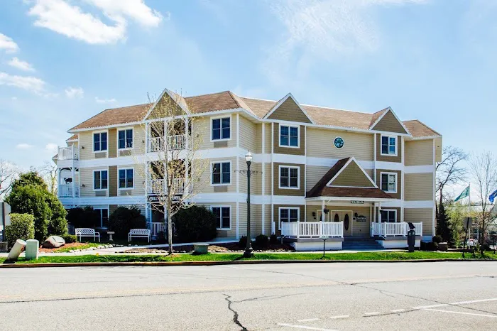 Mill Creek Hotel 4