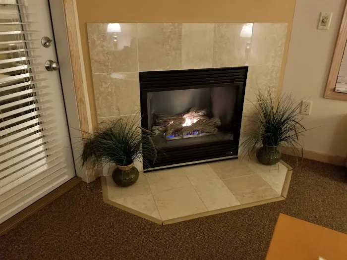 Mill Creek Hotel 4
