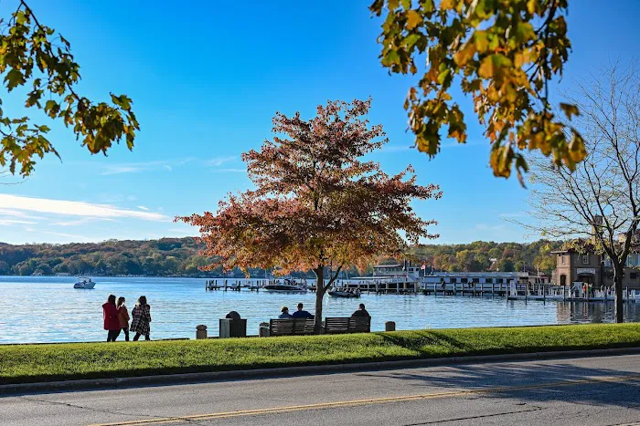 Harbor Shores on Lake Geneva 4
