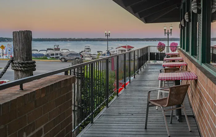 Harbor Shores on Lake Geneva 4