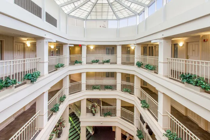 Bella Vista Suites 4