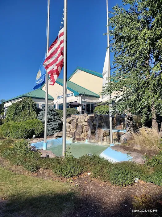 The Cove of Lake Geneva 4