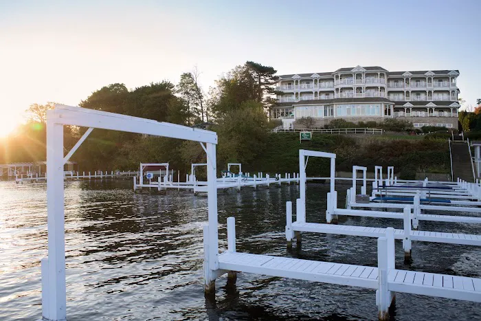 The Geneva Inn 4