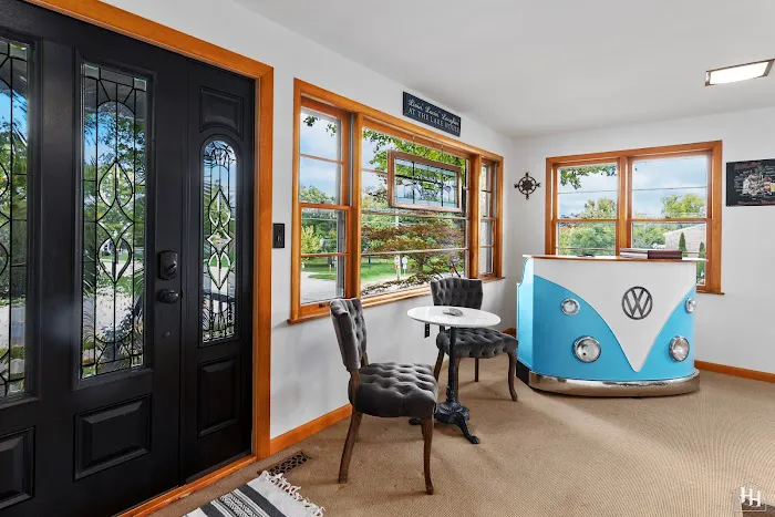 Moore Manor- Vacation Rental 4