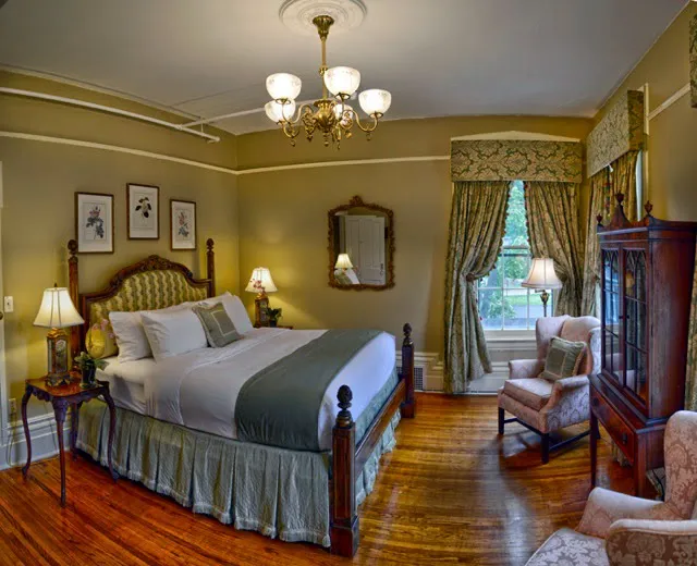 Maxwell Mansion Hotel 4