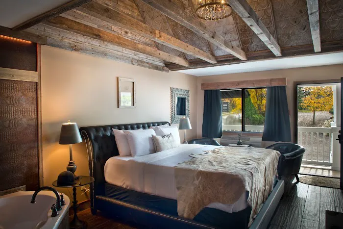 Maxwell Mansion Hotel 4