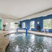 Comfort Suites at Par 4 Resort ico