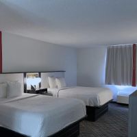 Ramada by Wyndham Waupaca ico