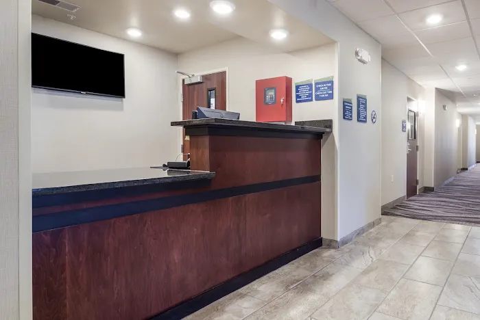 Cobblestone Inn & Suites - Fremont 4