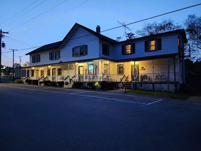 Coloma Hotel 4