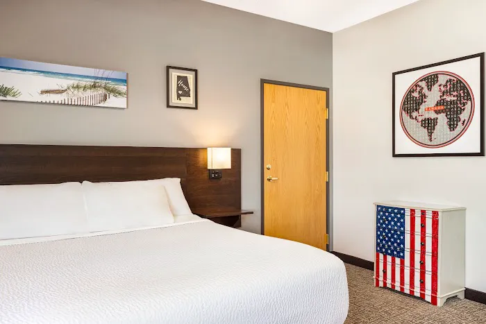 Ramada by Wyndham Richland Center 4