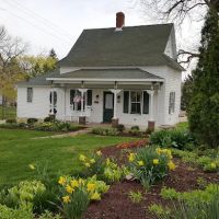 Cottage on Chestnut ico