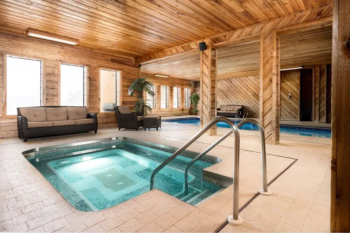 The VUE Boutique Hotel & Boathouse 4
