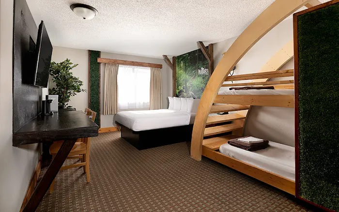 Natura Treescape Resort 4